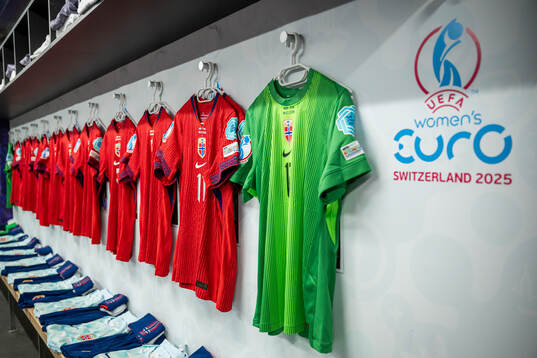 The home kits of Norway in the dressing room