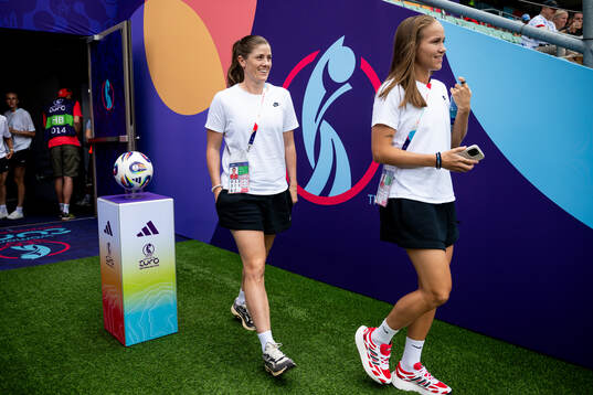 Maren Mjelde and Guro Reiten of Norway