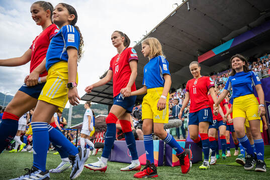 Caroline Graham Hansen and Guro Reiten of Norway enter the
