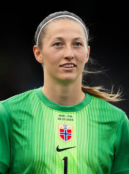 Goalkeeper Cecilie Fiskerstrand of Norway line up