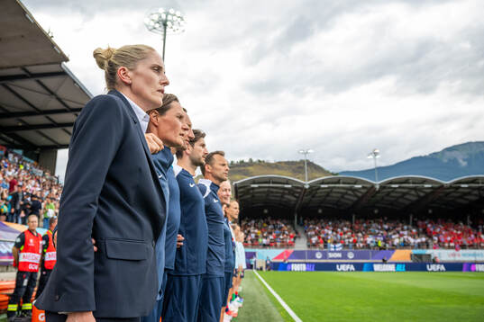 Head coach Gemma Grainger and assistant coach Ingvild