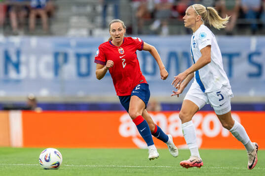 Marit Bratberg Lund of Norway and Emma Koivisto of Finland