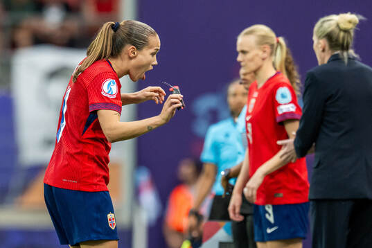 Guro Reiten of Norway reacts