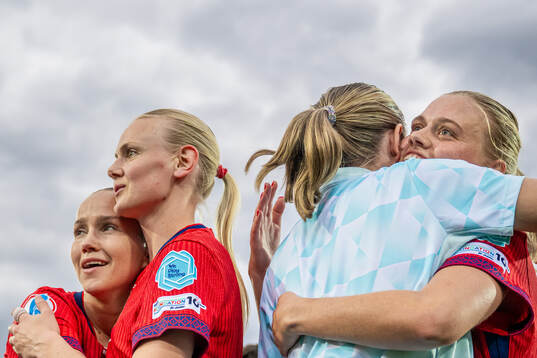 Guro Reiten, Karina Sævik and Mathilde Harviken of Norway