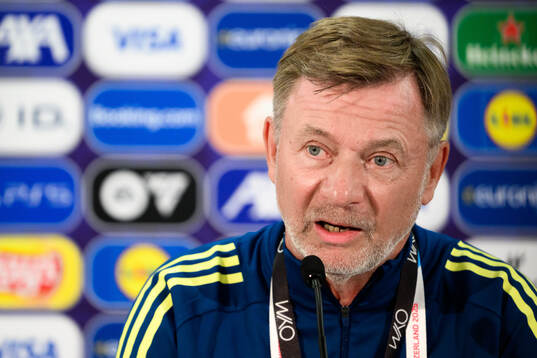 Head coach Peter Gerhardsson of the Swedish women's