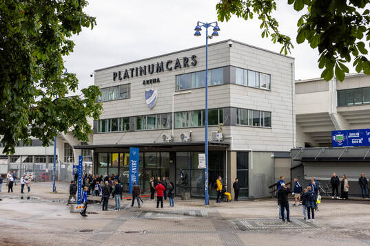Exteriör vy av Platinumcars Arena