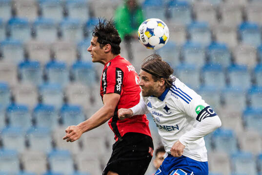 Brommapojkarnas Kevin Ackermann och IFK Norrköpings