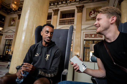 Taha Ali is being interviewed by Theodor Bondestam,