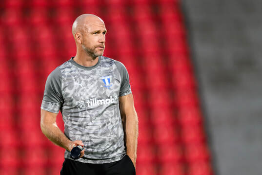 Head coach Henrik Rydström