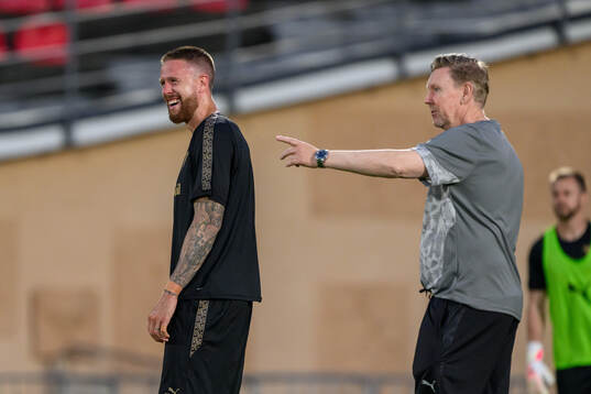 Pontus Jansson and Assistant coach Peter Wettergren