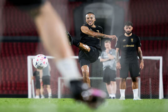 Martin Olsson