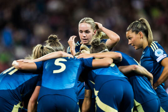 Hanna Lundkvist and Johanna Rytting Kaneryd of Sweden