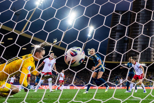 Stina Blackstenius of Sweden scores the 0-1 goal behind