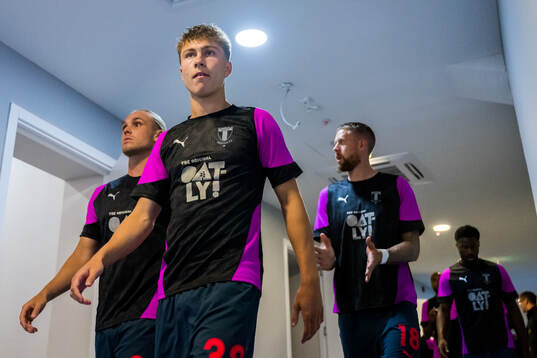 Arnor Sigurdsson and Hugo Bolin of Malmö FF