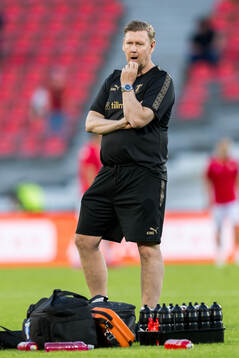 Assistant coach Peter Wettergren
