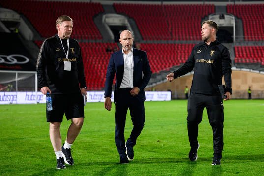Assistant coach Peter Wettergren, Head coach Henrik
