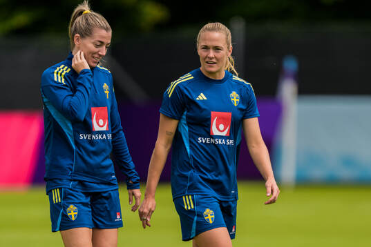 Jonna Andersson and Magdalena Eriksson of the Swedish