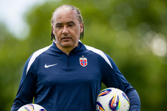 Lee Skyrme, assistant coach of the Norwegian women's