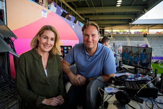 Swedish Public Television commentators Hanna Marklund and