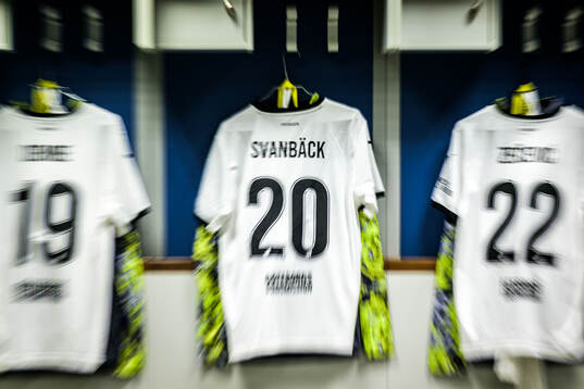 The kit of Adrian Svanbäck of Häcken