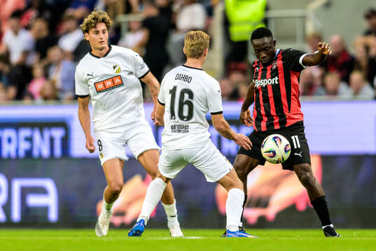 Silas Andersen and Pontus Dahbo of Häcken and Philip