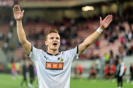 Marius Lode of Häcken celebrates