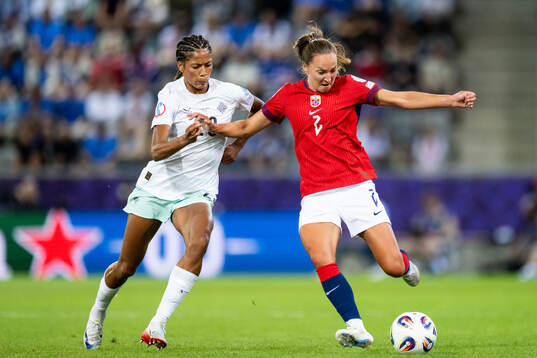 Sveindis Jonsdottir of Iceland and Marit Bratberg Lund of