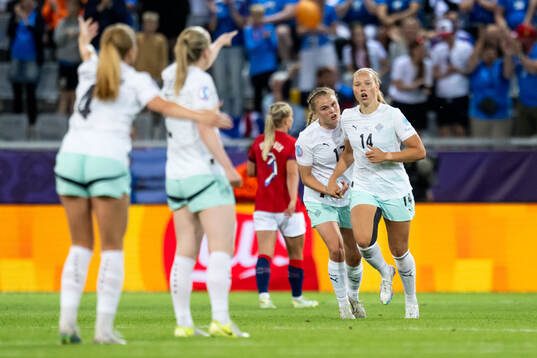 Hlin Eiriksdottir of Iceland celebrates