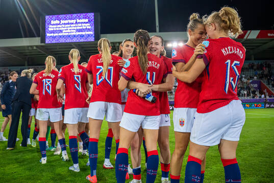 Elisabeth Terland, Celin Bizet Dønnum, Justine Kielland