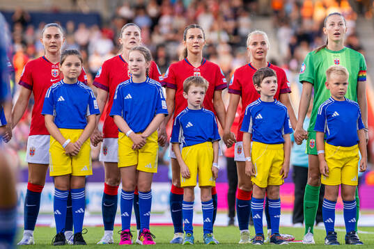 Vilde Bøe Risa, Maren Mjelde, Tuva Hansen, Emilie Woldvik