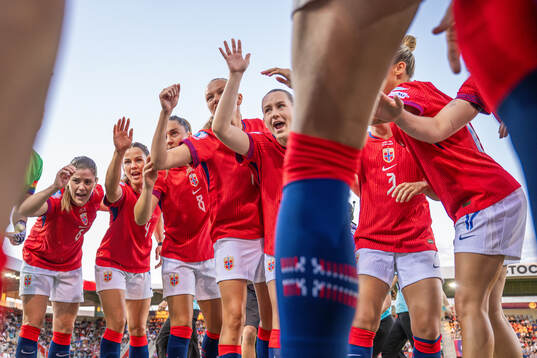Maren Mjelde, Tuva Hansen, Vilde Bøe Risa, Frida Maanum,