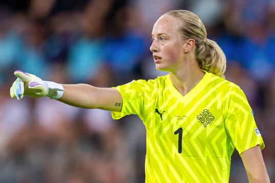 Goalkeeper Cecilia Rán Runarsdottir of Iceland