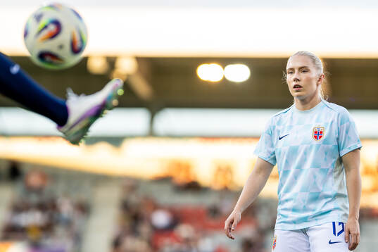 Thea Bjelde of Norway warms up