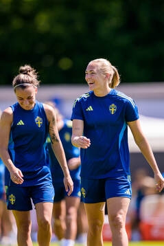 Julia Zigiotti Olme and Magdalena Eriksson of the Swedish