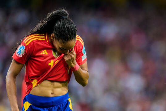 Salma Paralluelo of Spain looks dejected