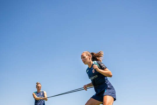 Vilde Bøe Risa and Marit Bratberg Lund of the Norwegian