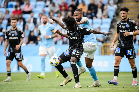 IFK Norrköpings Kojo Peprah Oppong och Malmö FFs Isaac