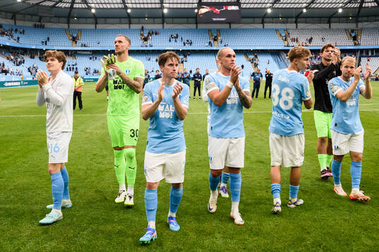 Malmö FFs spelare jublar