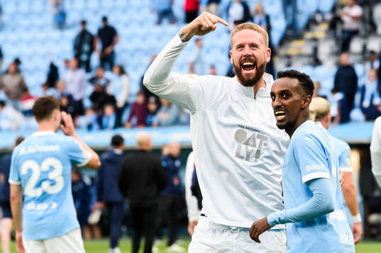 Malmö FFs Pontus Jansson och Taha Ali jublar