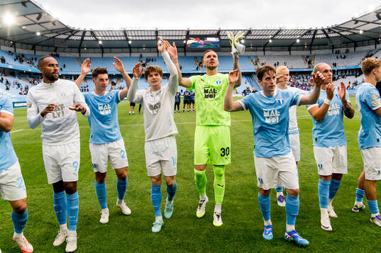 Malmö FFs Isaac Kiese Thelin, Lasse Berg Johnsen, Oliver