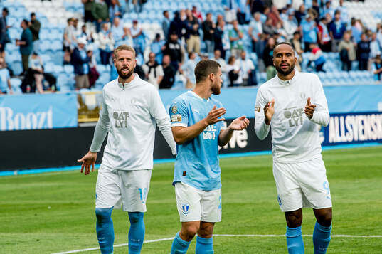 Malmö FFs Pontus Jansson, Gabriel Busanello och Isaac