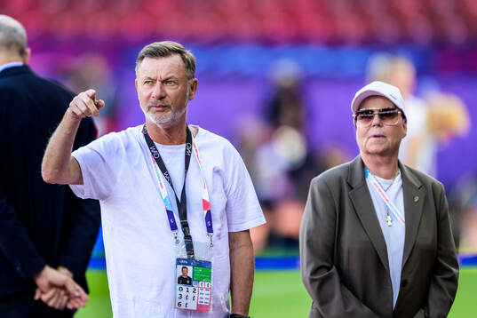 Head coach Peter Gerhardsson and head of delegation Marika