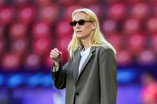 Stina Blackstenius of Sweden