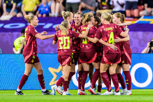 Players of Germany celebrate