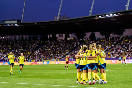 Players of Sweden celebrate
