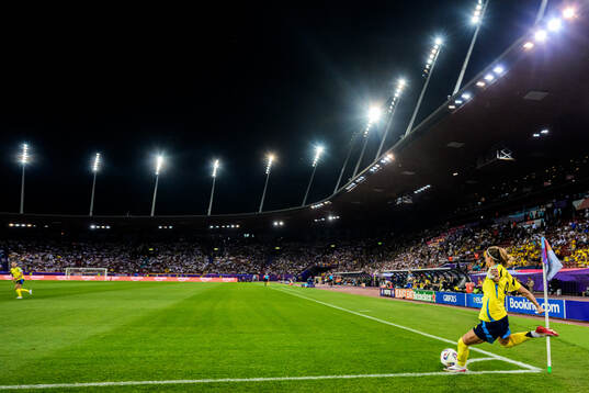 Kosovare Asllani of Sweden