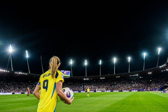 Kosovare Asllani of Sweden