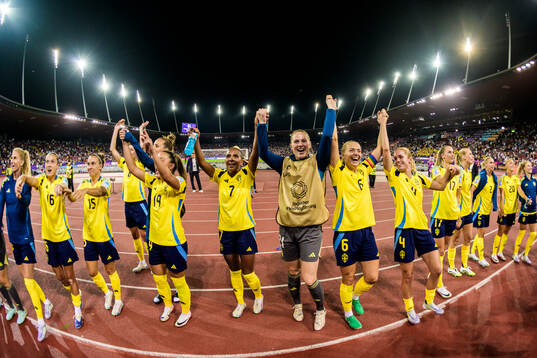Players of Sweden celebrate