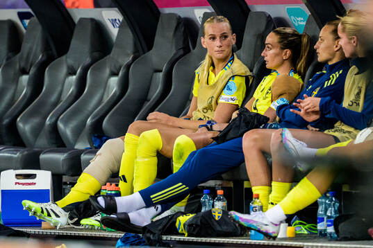 Stina Blackstenius and Kosovare Asllani of Sweden