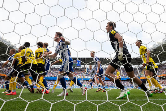 Elfsborgs målvakt Simon Eriksson